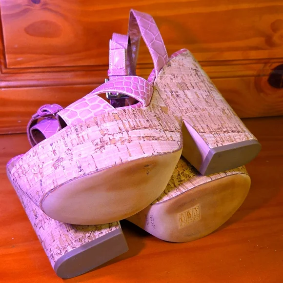 Paris Texas 🩷 Notched Cork Wedges - Picture 10 of 14